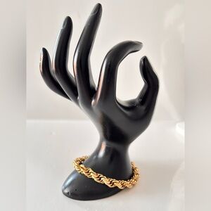 Vintage Avon Gold Tone Bracelet